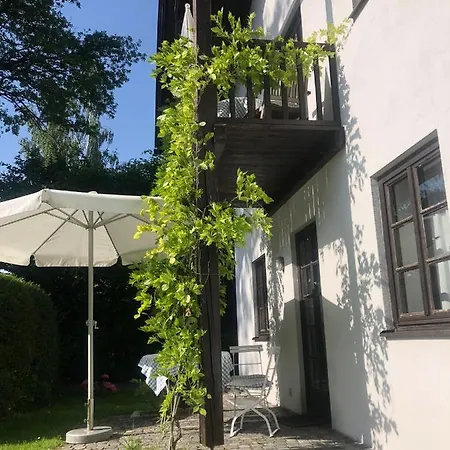 Apartmán Gartenwohnung Tausendfreund Am Chiemsee