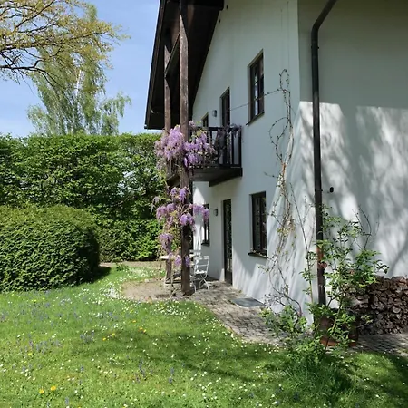 Gartenwohnung Tausendfreund Am Chiemsee 아파트 브라이트브룬 암 힘제